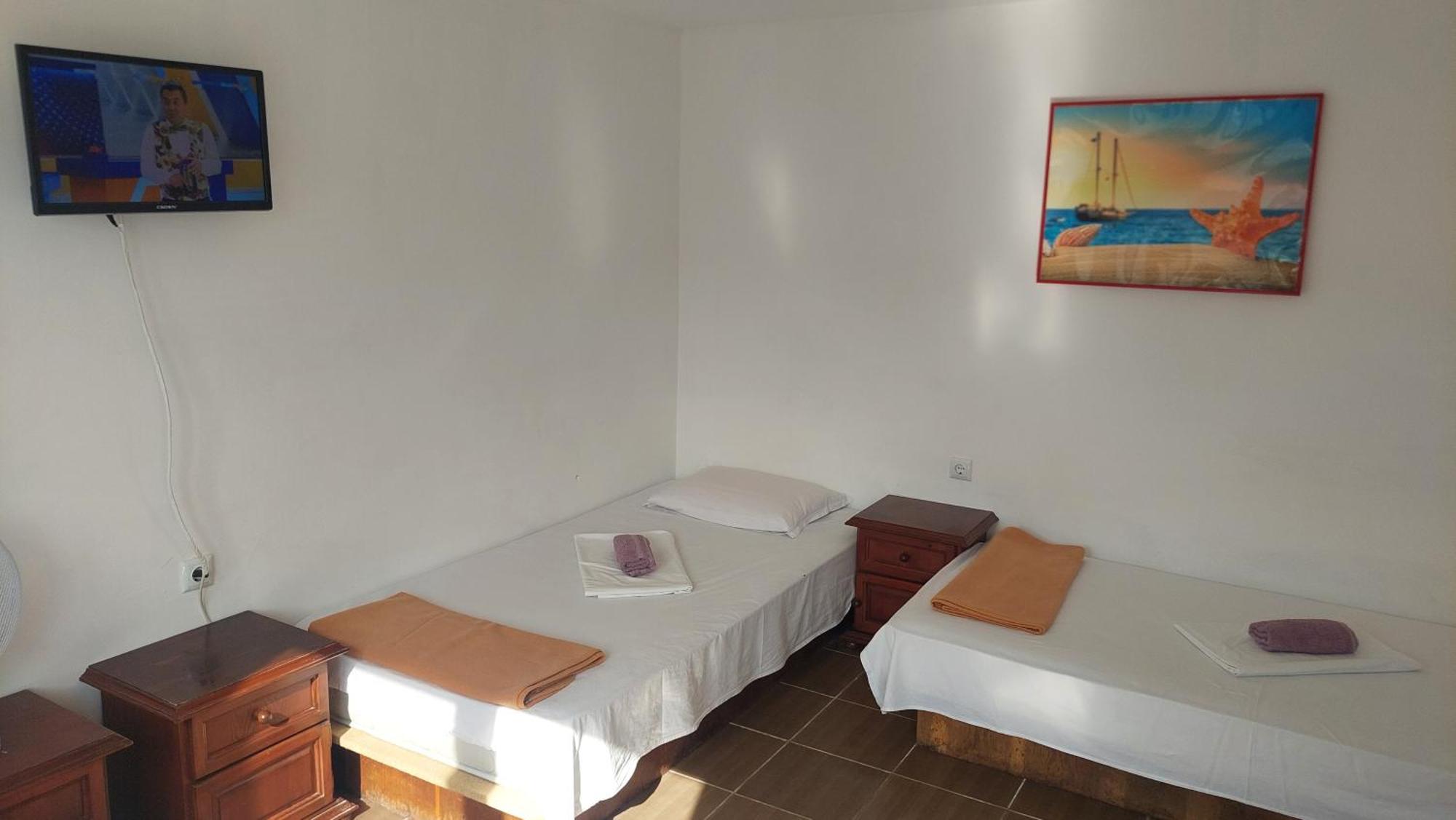 Krimski Bungalows Bjala Exteriör bild